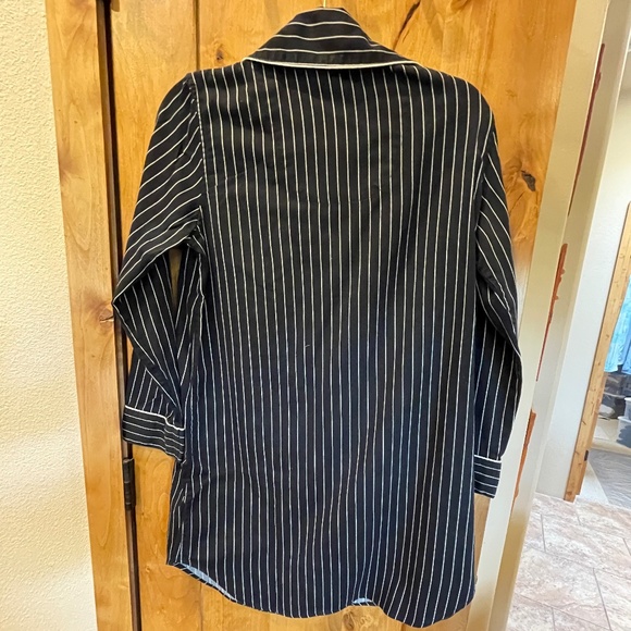 Lauren Ralph Lauren Navy White Striped Monogramed Night Shirt Size Medium - Picture 4 of 7